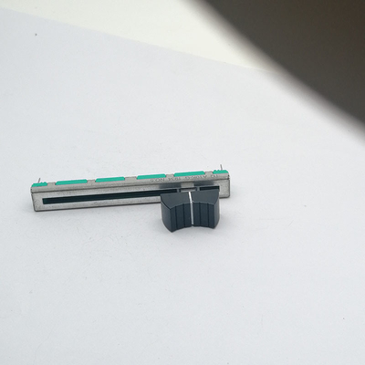 Resistencia linear del potenciómetro B100K de la diapositiva del viaje 60m m para la consola de mezcla audio