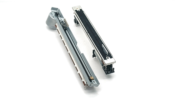 Progresista linear dual del potenciómetro 100m m de la diapositiva 10V DC de B10K