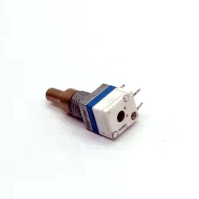 Botón de cobre amarillo 8m m del volumen del potenciómetro del interruptor rotatorio 250VAC para el Presidente