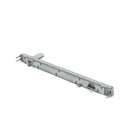 C10042N Mango de metal 100 mm Recorrido 8,1 mm de ancho Utilizado para auriculares y micrófonos de consola de sonido